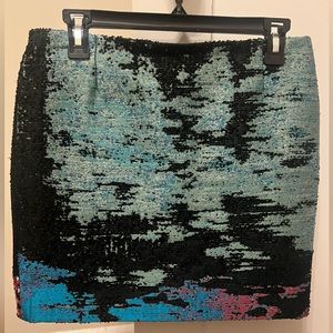 Textured multi color skirt. Very good condition.